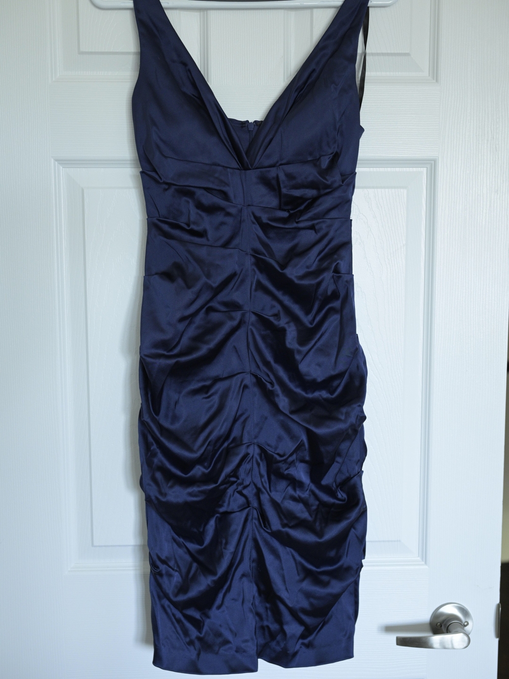 RW&CO. Navy Satin V-Neck Ruched Midi Dress